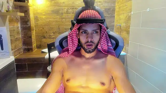 Snapshot of Amir_Abdull chatting on January 28, 2025, 12:57 am Amir Abdull online show from January 28, 2025, 12:57 am