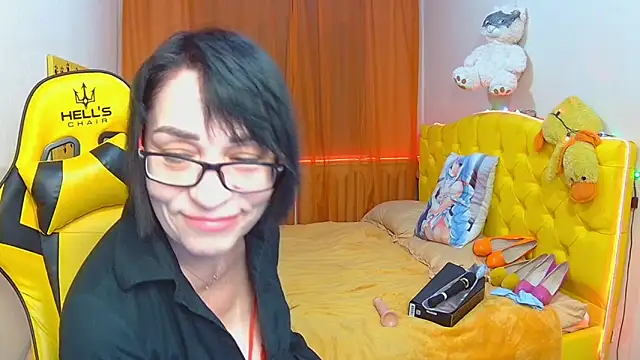 Snapshot of SandraHormas chatting on February 4, 2025, 11:27 am SandraHormas online show from February 4, 2025, 11:27 am