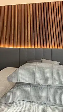 EmiilyAdams  online show from March 24, 2026, 9:42 pm