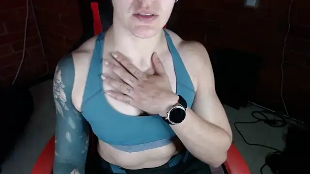 dannafitness online show from March 22, 2025, 6:25 pm