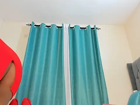 Snapshot of dolly_booty chatting on October 8, 2025, 6:27 pm dolly booty online show from October 8, 2025, 6:27 pm