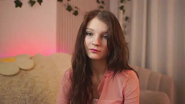 CindyGarrison online show from January 8, 2025, 10:27 pm