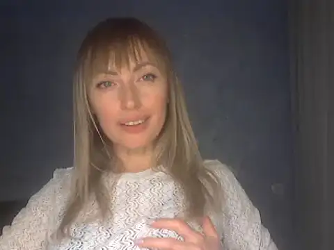 Snapshot of EffectMaya chatting on February 6, 2026, 7:17 pm EffectMaya online show from February 6, 2026, 7:17 pm