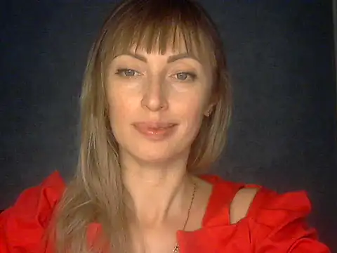 Snapshot of EffectMaya chatting on February 13, 2026, 7:43 pm EffectMaya online show from February 13, 2026, 7:43 pm