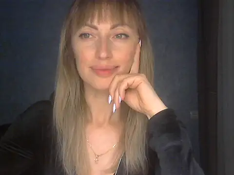 Snapshot of EffectMaya chatting on February 26, 2026, 4:39 pm EffectMaya online show from February 26, 2026, 4:39 pm