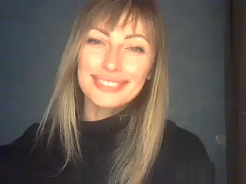 Snapshot of EffectMaya chatting on February 27, 2026, 7:36 pm EffectMaya online show from February 27, 2026, 7:36 pm