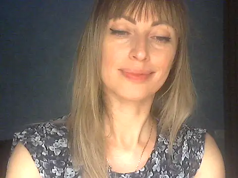 Snapshot of EffectMaya chatting on March 2, 2026, 6:15 pm EffectMaya online show from March 2, 2026, 6:15 pm