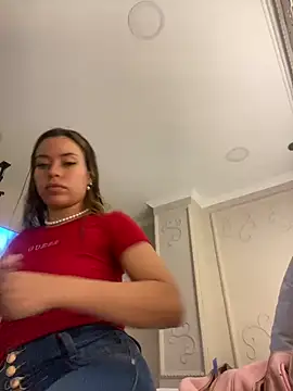 Snapshot of Emma-Conti chatting on December 31, 2024, 11:20 am Emma-Conti online show from December 31, 2024, 11:20 am