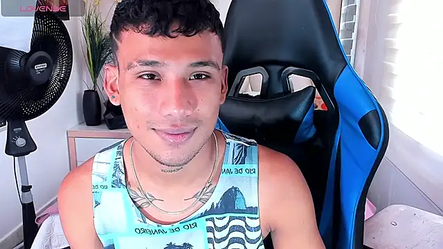 Backsex boy online show from March 21, 2025, 4:07 pm