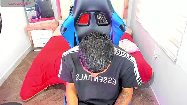 Backsex boy online show from November 19, 2025, 3:34 pm