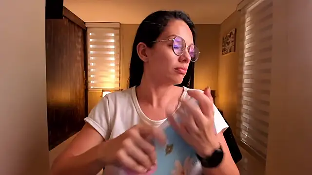 anabel 025 online show from March 18, 2025, 7:20 pm