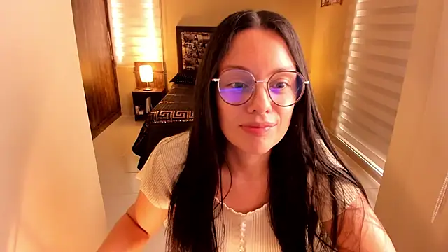 anabel 025 online show from October 7, 2025, 3:09 pm