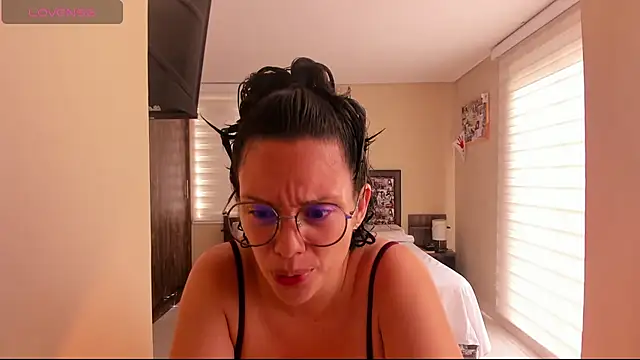 anabel 025 online show from July 26, 2026, 3:19 pm