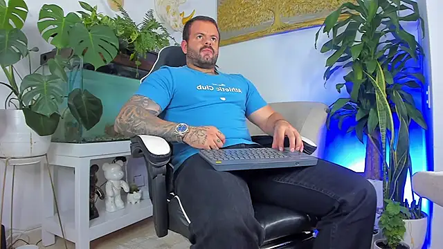 Johnnygrayson1 online show from April 9, 2026, 11:32 pm