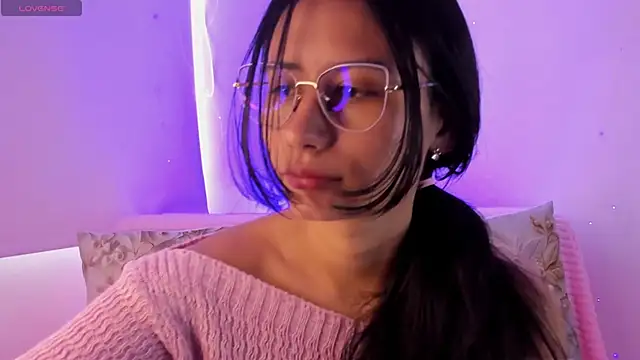 NayeCloud online show from March 13, 2026, 6:58 pm