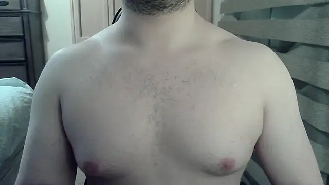 Himbo fox online show from May 17, 2026, 4:21 am