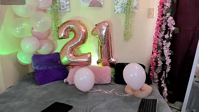 aleja montiel   online show from January 16, 2025, 12:53 pm