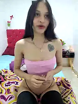 Snapshot of Calypso226 chatting on December 13, 2024, 4:00 am Calypso226 online show from December 13, 2024, 4:00 am