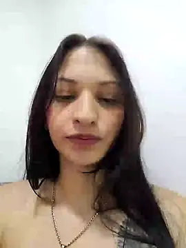 Snapshot of Calypso226 chatting on February 3, 2025, 4:35 am Calypso226 online show from February 3, 2025, 4:35 am