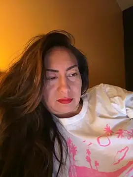 Snapshot of xLadyScarlettx chatting on September 20, 2025, 2:23 am xLadyScarlettx online show from September 20, 2025, 2:23 am