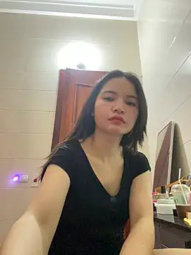 LiLi-Kirix99 online show from June 22, 2026, 6:38 pm