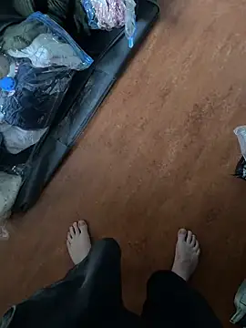 benoithot online show from September 25, 2025, 4:32 pm