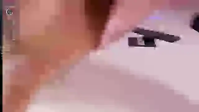 AmberMoss  online show from March 9, 2025, 6:50 am