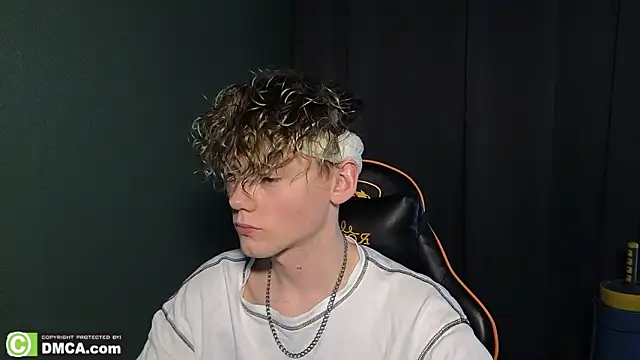 Snapshot of Keytaro chatting on February 26, 2026, 8:24 am Keytaro online show from February 26, 2026, 8:24 am