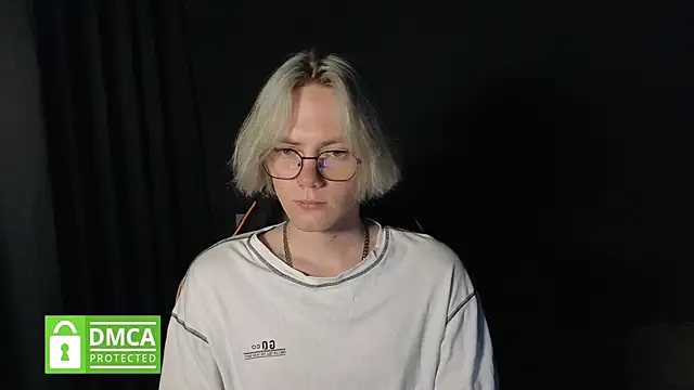 Keytaro online show from June 22, 2026, 4:31 am