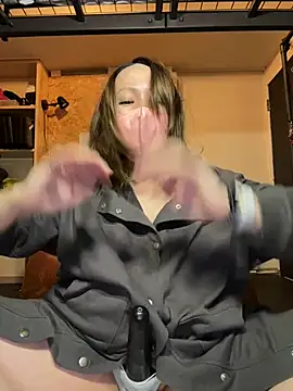 Snapshot of annna_annna_2024 chatting on March 9, 2026, 1:59 pm annna annna 2024 online show from March 9, 2026, 1:59 pm