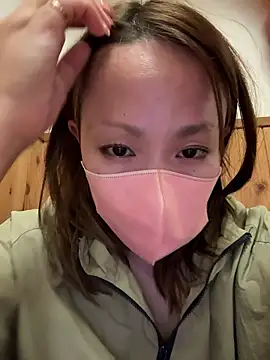 Snapshot of annna_annna_2024 chatting on April 23, 2026, 7:52 am annna annna 2024 online show from April 23, 2026, 7:52 am