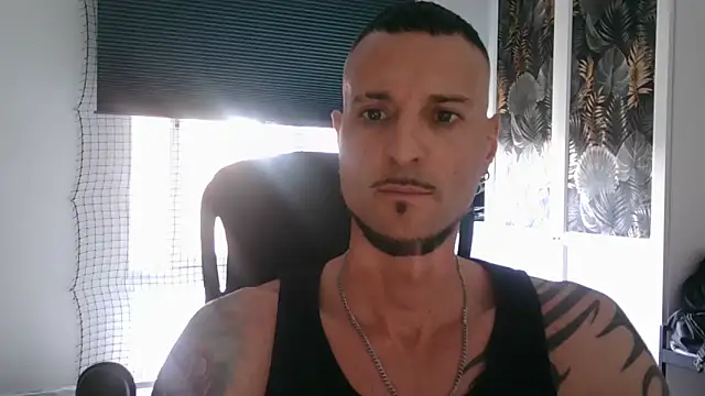 Snapshot of gabrielsaiyann chatting on February 18, 2026, 4:14 pm gabrielsaiyann online show from February 18, 2026, 4:14 pm