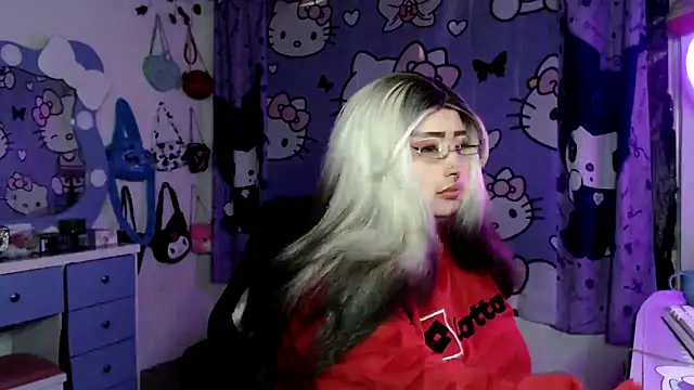Snapshot of lussyevans24 chatting on March 12, 2026, 2:39 am lussyevans24 online show from March 12, 2026, 2:39 am