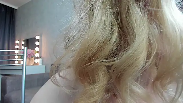 angelica marquise online show from February 6, 2025, 5:30 pm