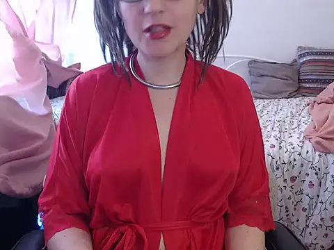 SofieStarlet online show from April 20, 2026, 1:58 pm