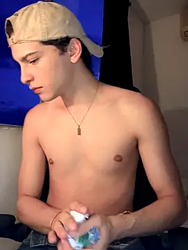 Snapshot of cybercosmiiic chatting on September 25, 2025, 10:57 pm cybercosmiiic online show from September 25, 2025, 10:57 pm