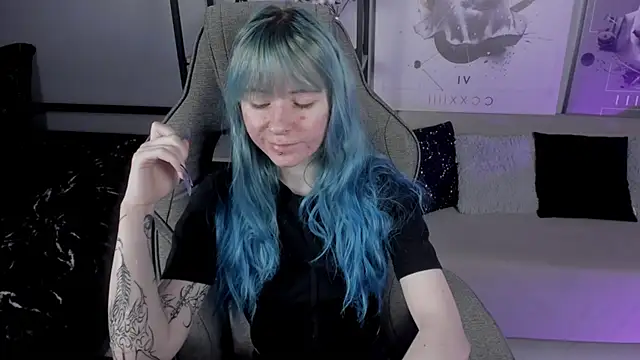 Snapshot of LexiWenford chatting on October 9, 2025, 3:04 am LexiWenford online show from October 9, 2025, 3:04 am