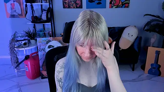 Snapshot of LexiWenford chatting on November 6, 2025, 2:56 am LexiWenford online show from November 6, 2025, 2:56 am