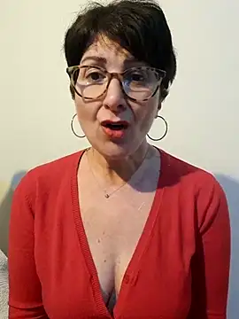 Viola8p online show from March 26, 2026, 4:45 pm