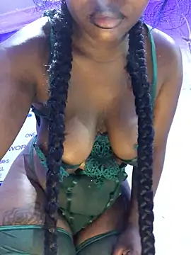 DiamondGoddes online show from January 13, 2025, 4:07 am