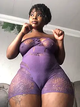 DiamondGoddes online show from March 4, 2025, 12:55 pm