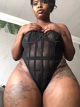 DiamondGoddes online show from March 5, 2025, 2:01 pm