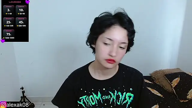 Snapshot of alexaa08 chatting on December 6, 2024, 5:33 pm alexaa08 online show from December 6, 2024, 5:33 pm