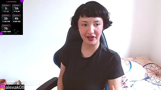 Snapshot of alexaa08 chatting on March 12, 2025, 8:10 pm alexaa08 online show from March 12, 2025, 8:10 pm