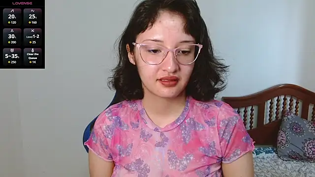 Snapshot of alexaa08 chatting on November 14, 2025, 1:10 pm alexaa08 online show from November 14, 2025, 1:10 pm