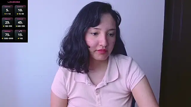 Snapshot of alexaa08 chatting on February 12, 2026, 7:53 pm alexaa08 online show from February 12, 2026, 7:53 pm