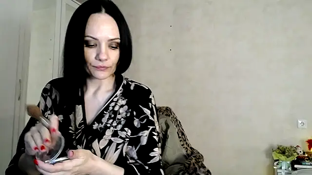 Devil Goddess online show from December 30, 2024, 10:45 pm