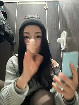 Snapshot of Asia-Melody chatting on February 23, 2025, 11:33 am Asia-Melody online show from February 23, 2025, 11:33 am