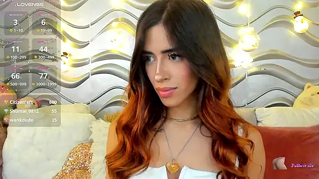 Snapshot of StormiRusso chatting on December 7, 2024, 3:47 am StormiRusso online show from December 7, 2024, 3:47 am