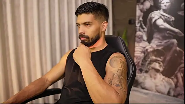 Snapshot of DannSaenz chatting on March 8, 2026, 4:33 pm DannSaenz online show from March 8, 2026, 4:33 pm